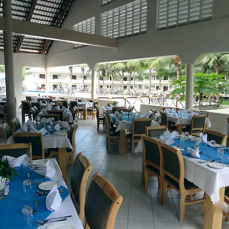 Oceanic Bay Hotel & Resort-3